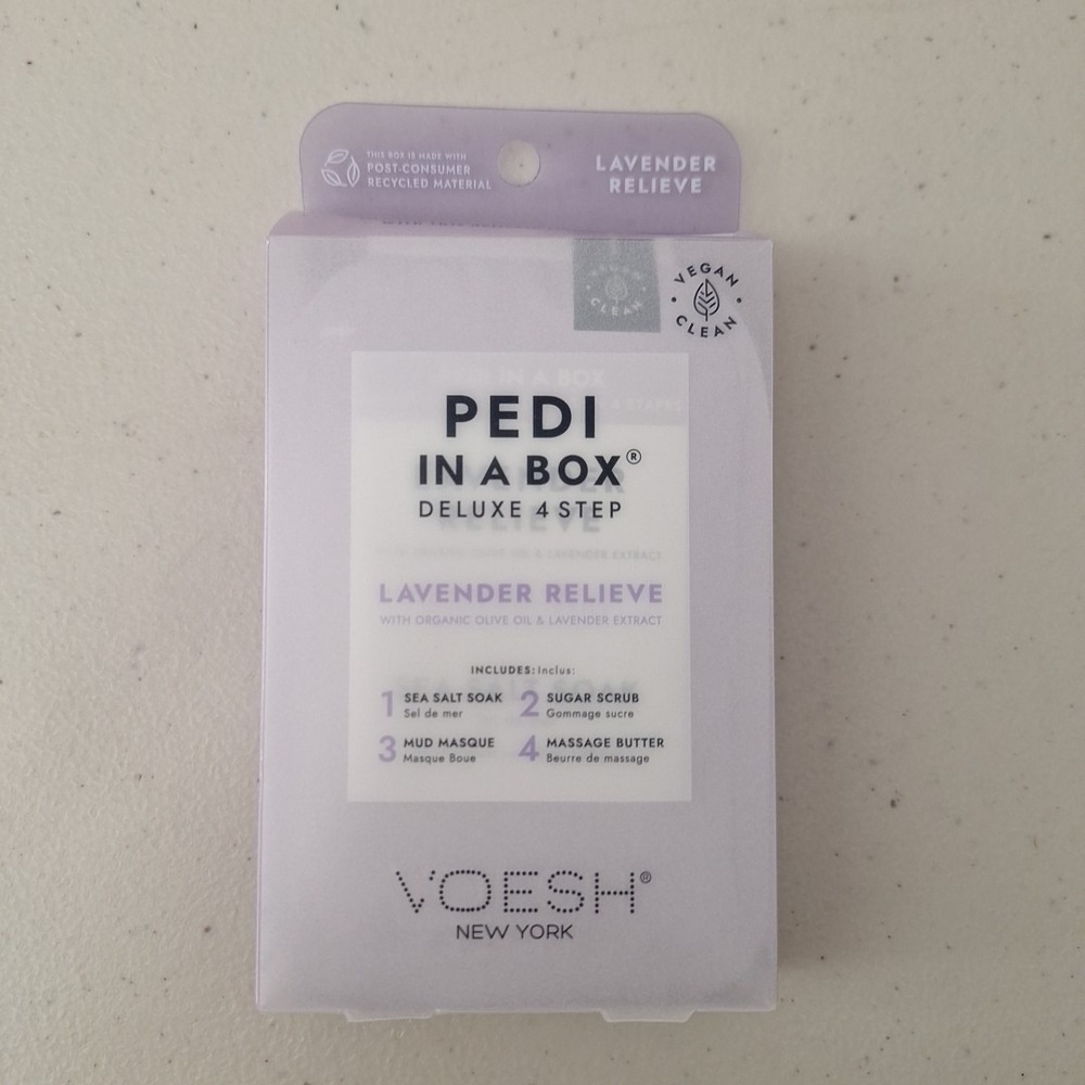 Voesh New York Luxury Pedi In a Box Deluxe 4 Step LAVENDER RELIEVE Vegan NEW